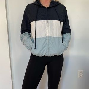 BRANDY MELVILLE WIND BREAKER